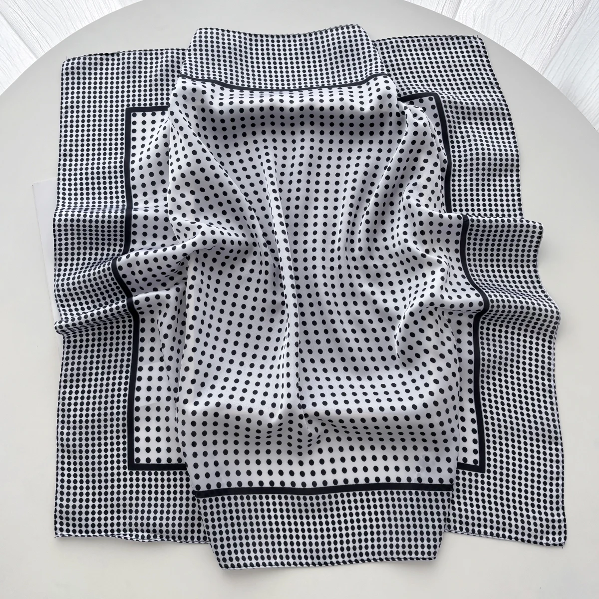 Women Elegant Soft Satin Squar - đánh giá và giá Silk Scarf Square