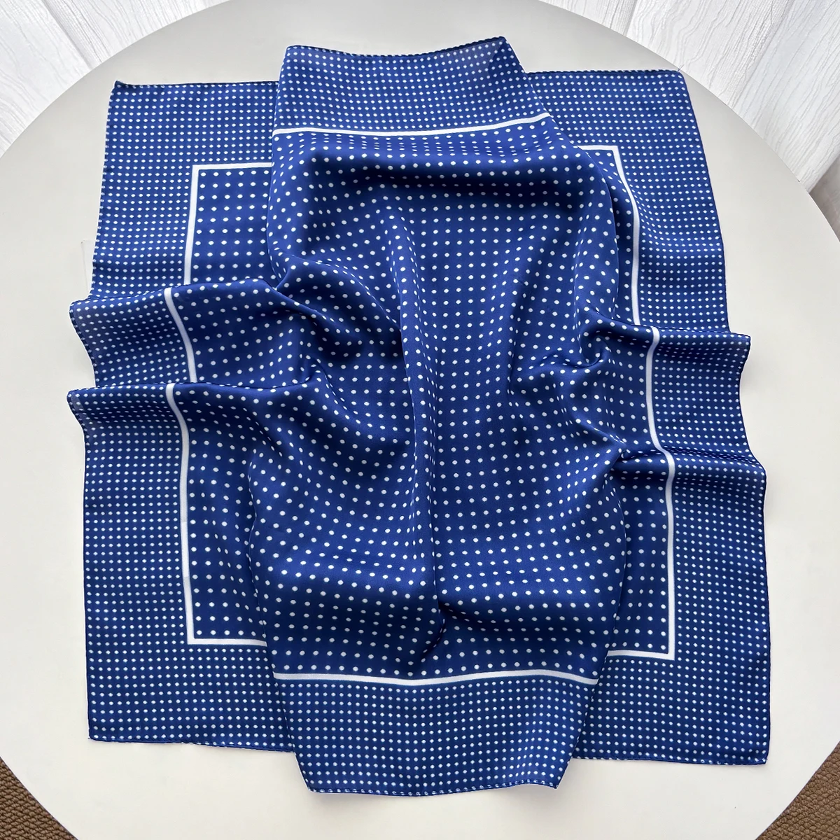 Women Elegant Soft Satin Squar - đánh giá và giá Silk Scarf Square